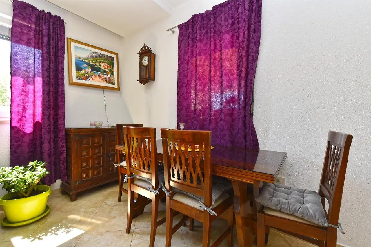 House Zlata 2262 Villa Pomer