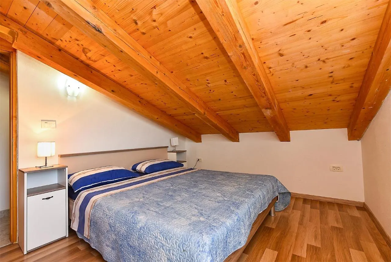 Vila House Zlata 2262 Pomer Prázdninový dům