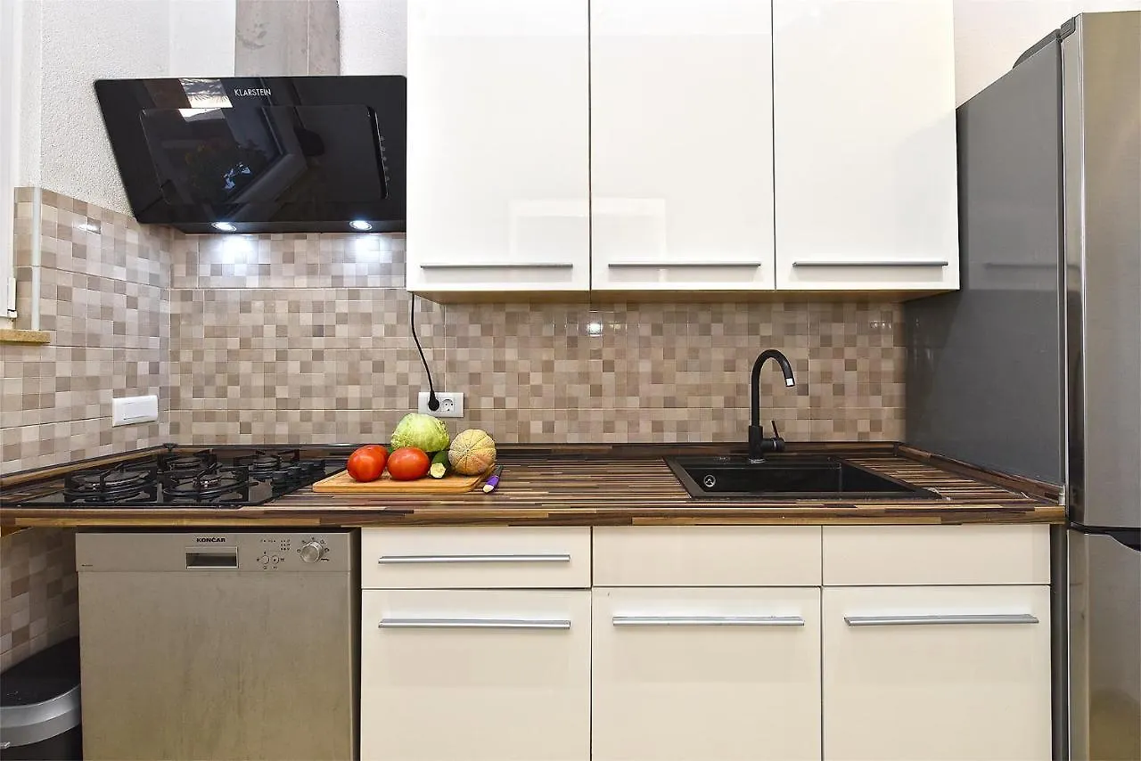 Vila House Zlata 2262 Pomer Prázdninový dům
