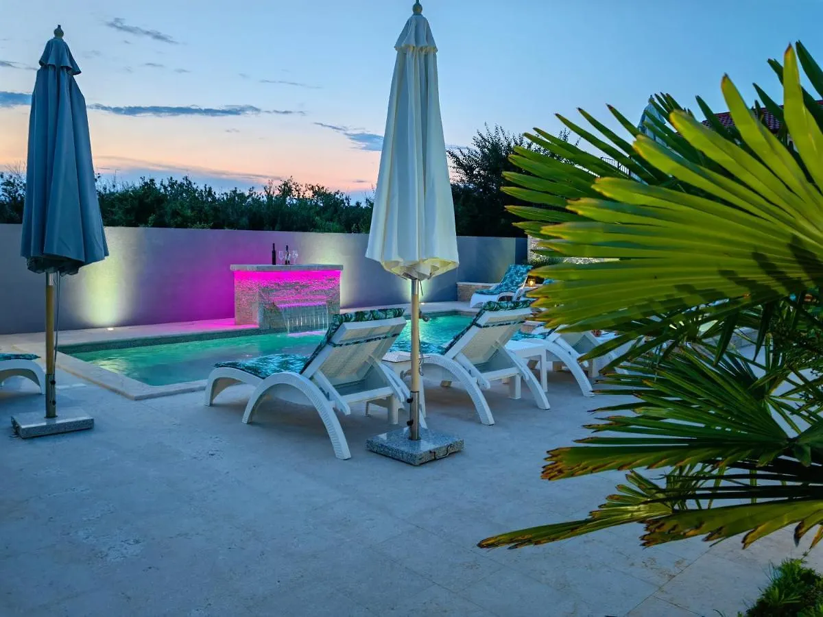 House Zlata 2262 Villa Pomer Croatia