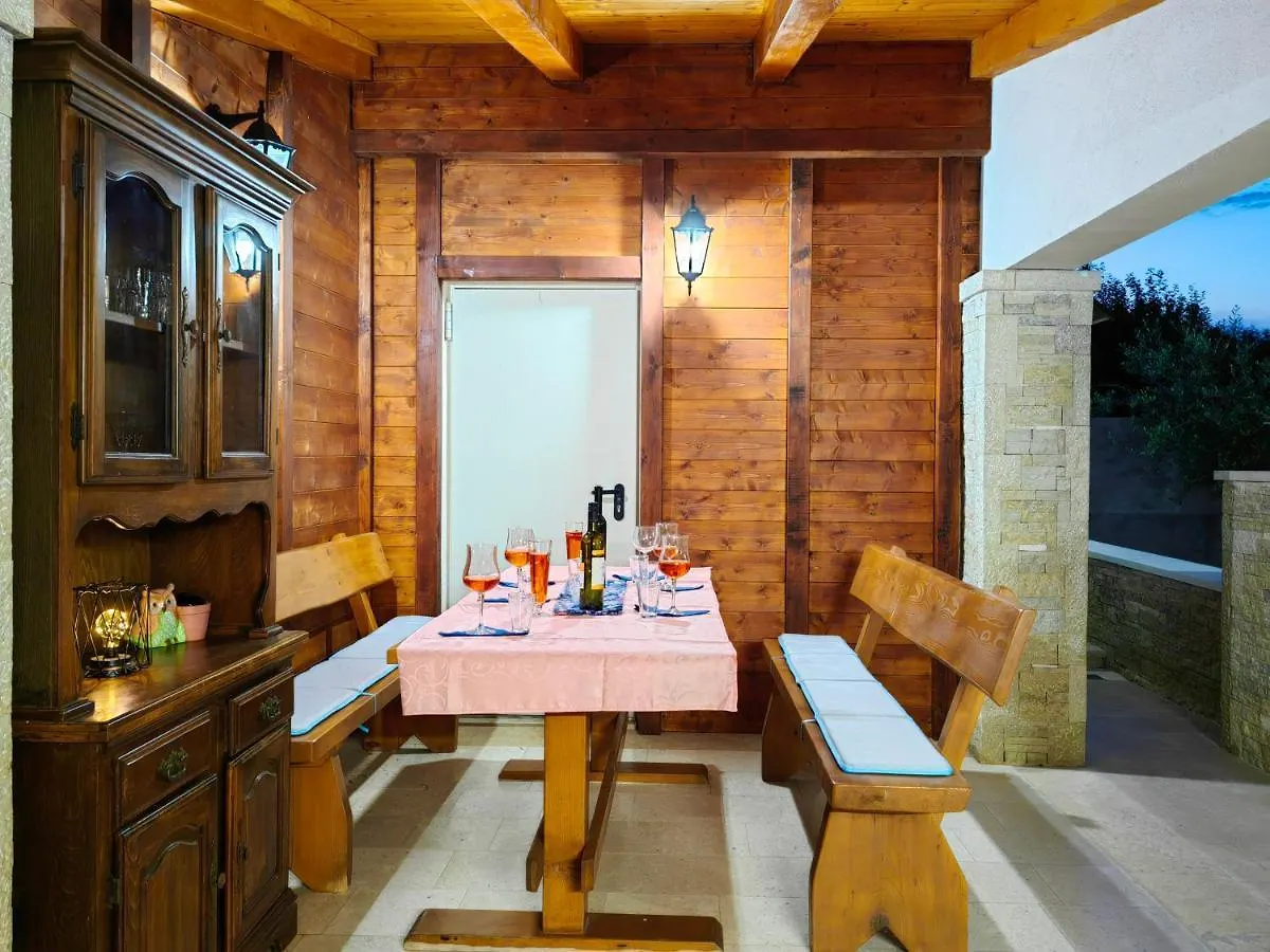Prázdninový dům Vila House Zlata 2262 Pomer