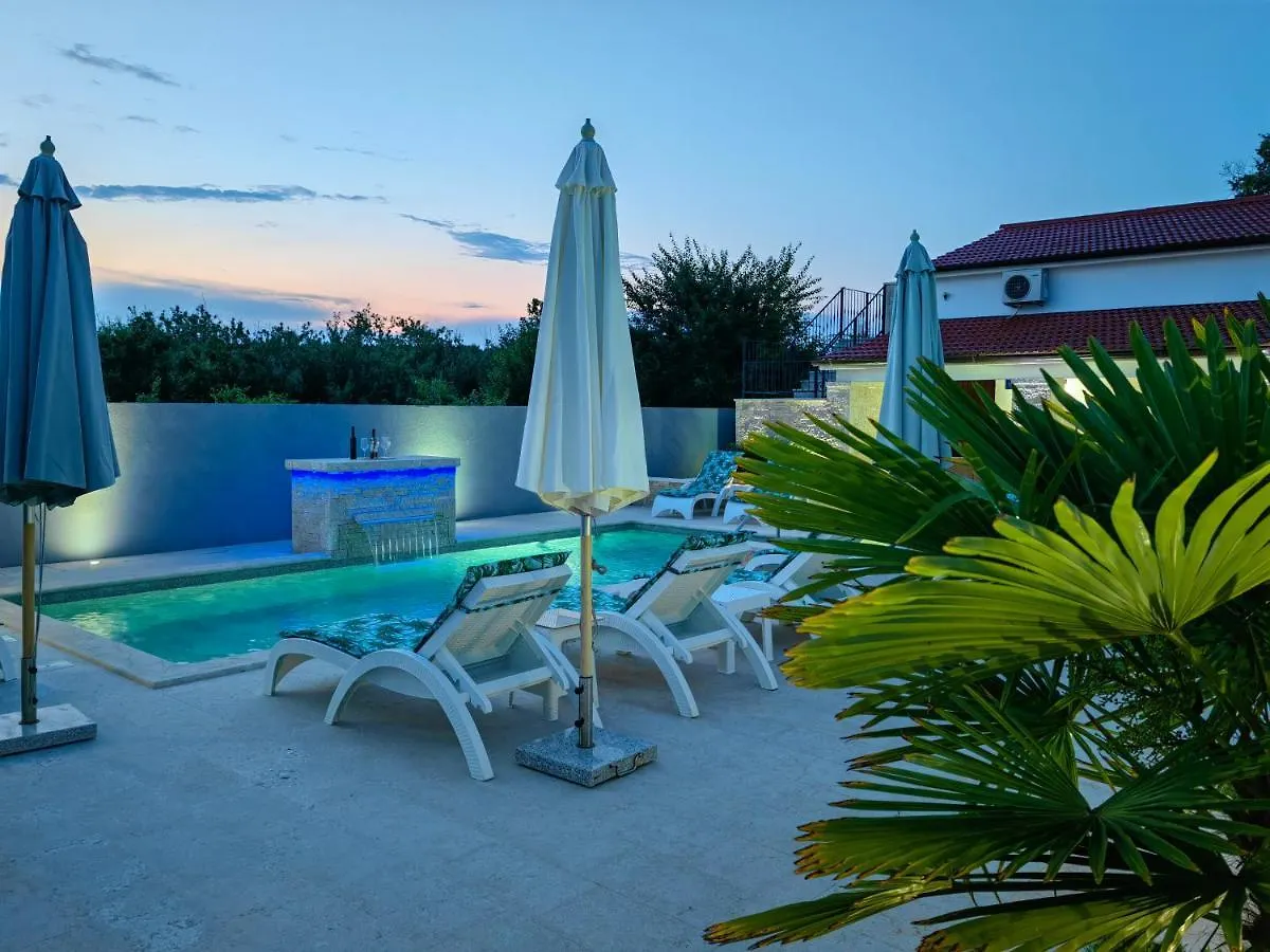 Holiday home House Zlata 2262 Villa Pomer Croatia